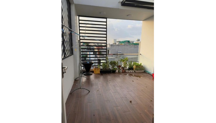 Bán nhà Tăng Nhơn Phú, Thủ Đức, tặng full nội thất